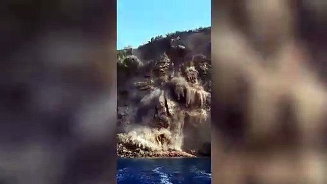 Spaventosa frana a Ventotene, il momento in cui il costone roccioso crolla in mare