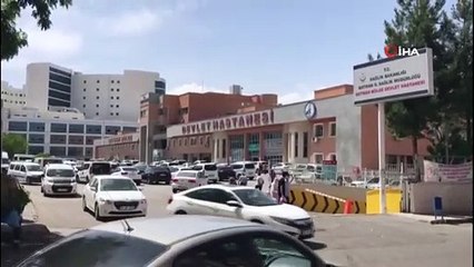 Hastanede kalbi durdu, 2 saatlik kalp masajı sonucu hayata tutundu