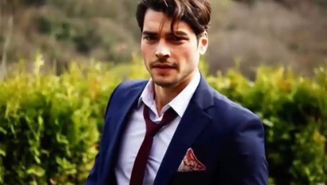 Akin Akinozu - El REGALO que PIDIÓ por su CUMPLEAÑOS