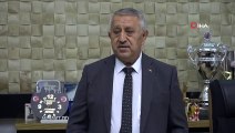 Başkan Zeybek’ten istifa eden AK Parti Afyonkarahisar İl Başkanı ile ilgili ilk yorum: “İşin açıkçası beklemiyordum ben”