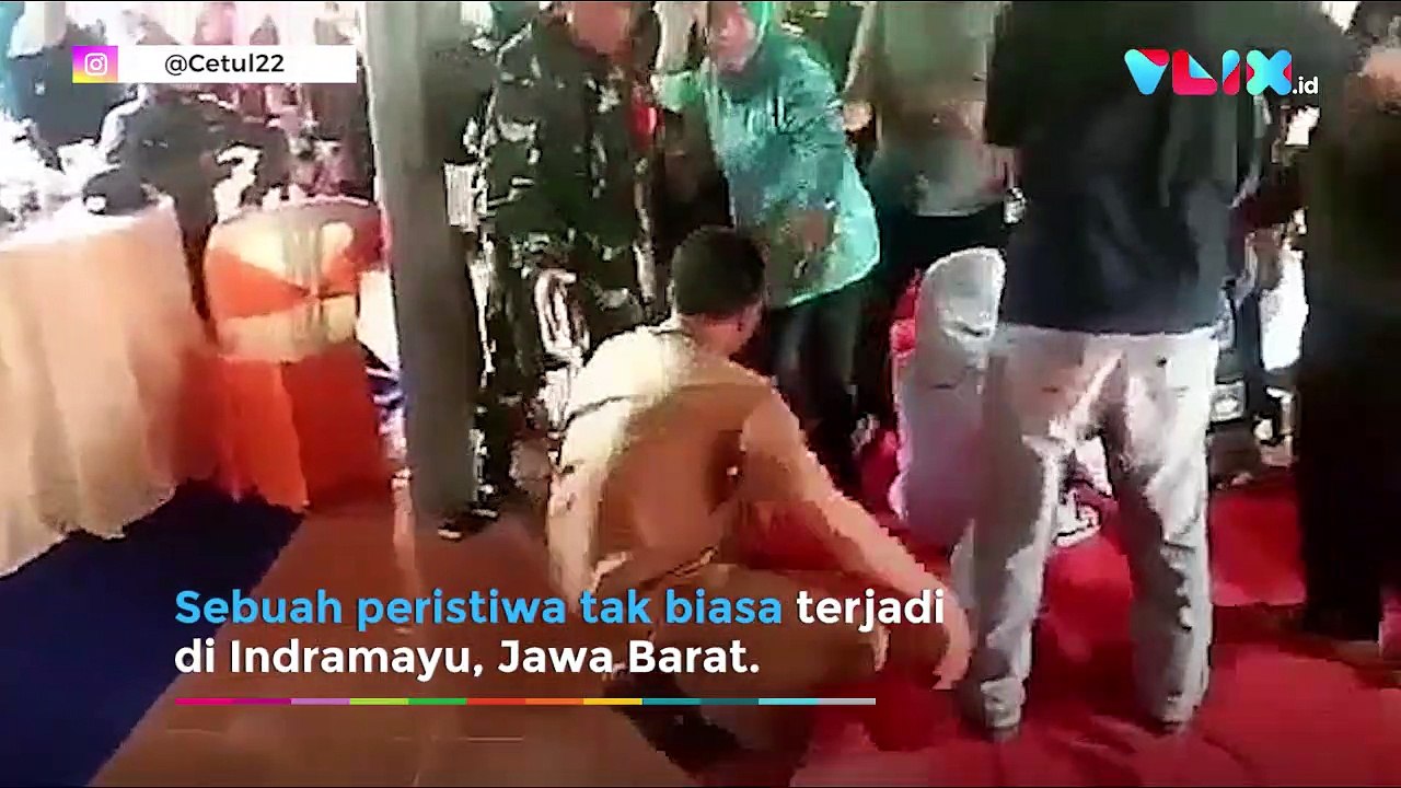 Kades Indramayu Kesurupan Pas Jaipong Wangsit Siliwangi