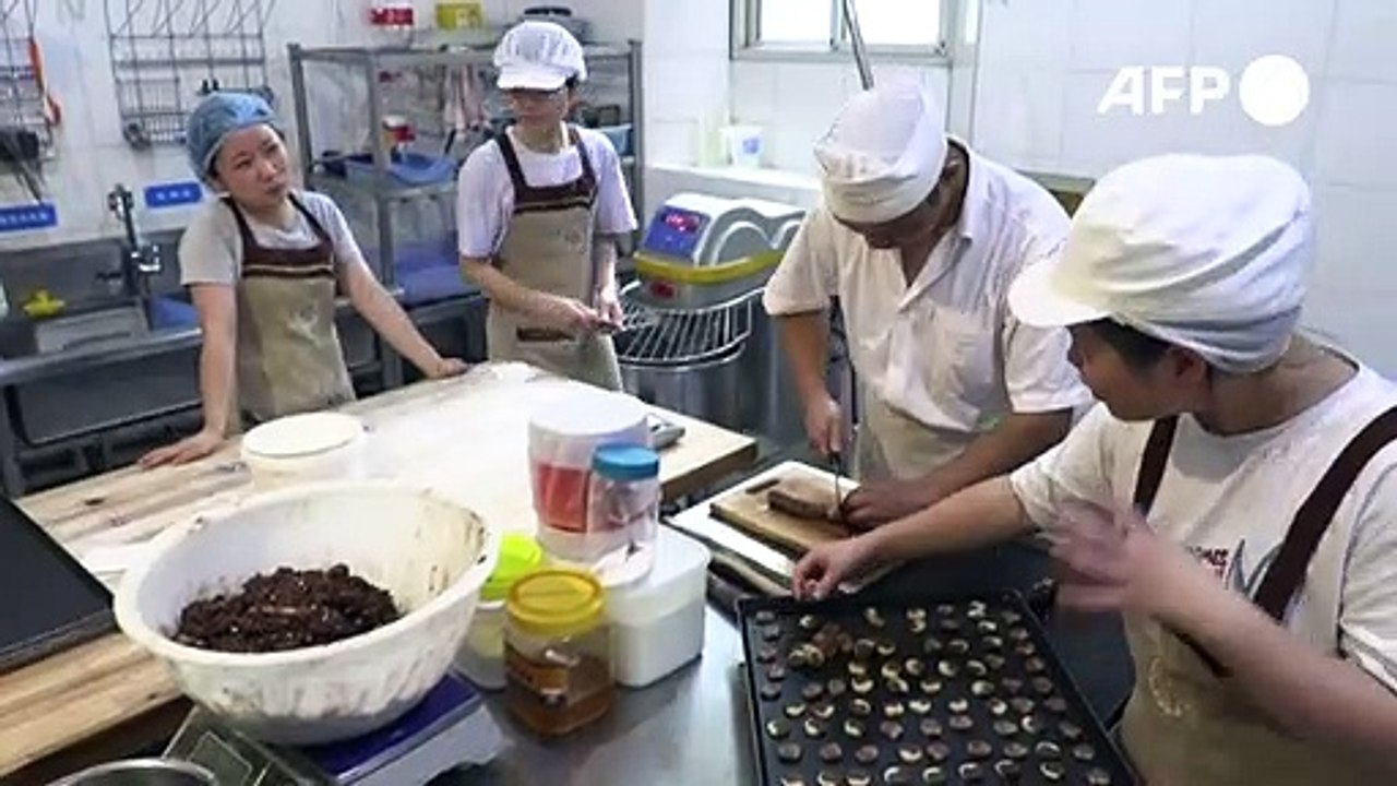 Deutsche Bäckerei in China bietet Gehörlosen Brotverdienst