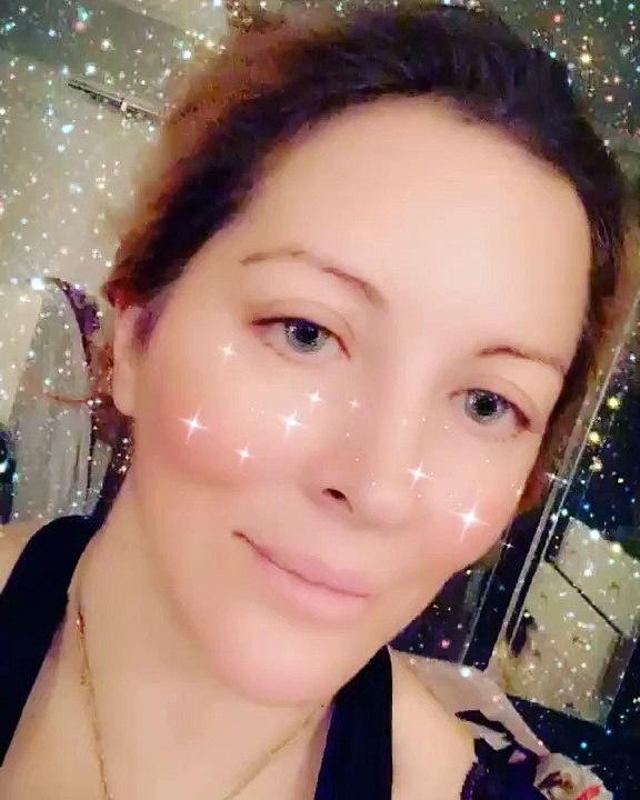 Après avoir accusé son ex-compagnon de violences, Loana prend la parole dans une vidéo postée sur son compte Instagram