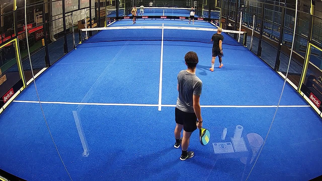 Puntaco #14 du Match du 21/09 à 10:11 - Court Betclic (4PADEL Bordeaux)