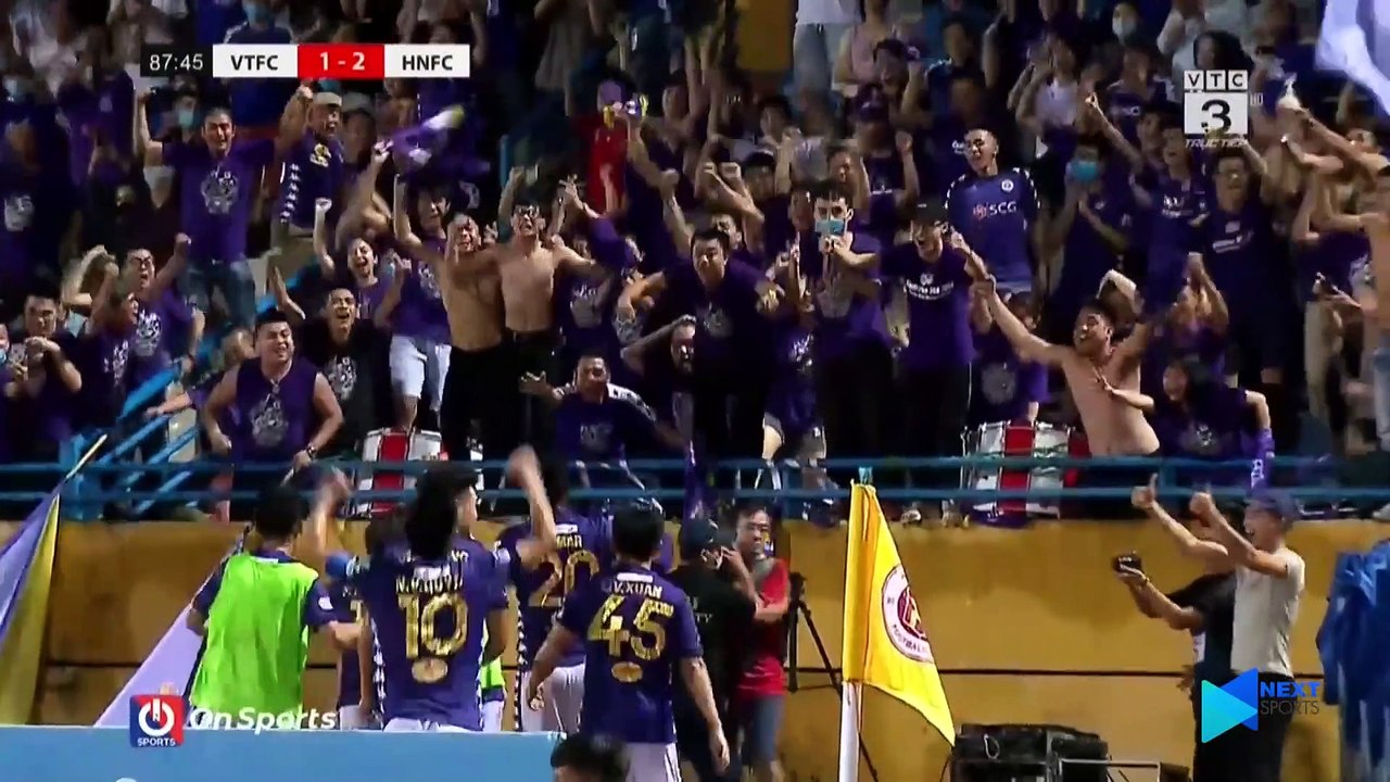 Sân Hàng Đẫy -nổ tung- trước khoảnh khắc Quang Hải giúp Hà Nội FC bảo vệ ngôi vương - NEXT SPORTS