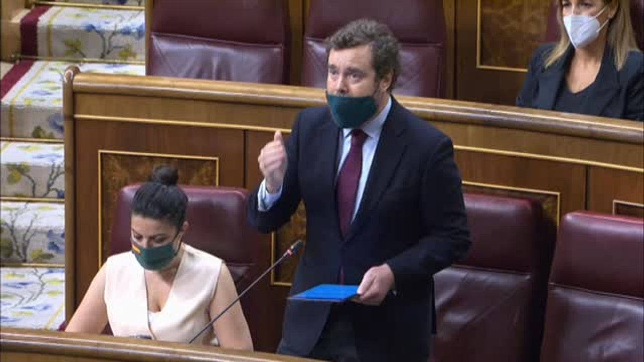 Espinosa de los Monteros pide al PSOE "enterrar el pasado" y a mirar el futuro"