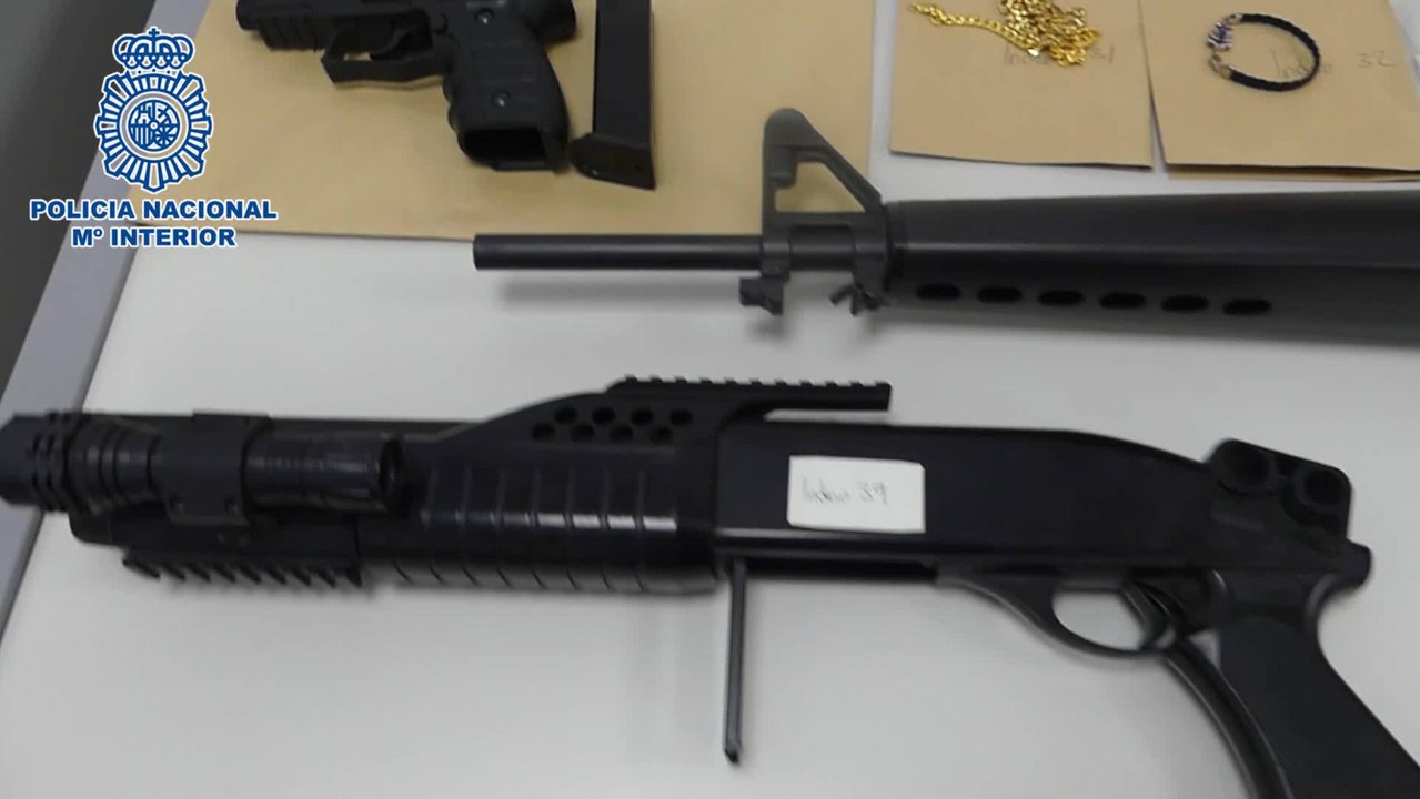 Desarticulada una organización criminal dedicada a atracar en joyerías