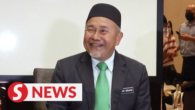 PAS challenges Anwar to show proof of majority support claim