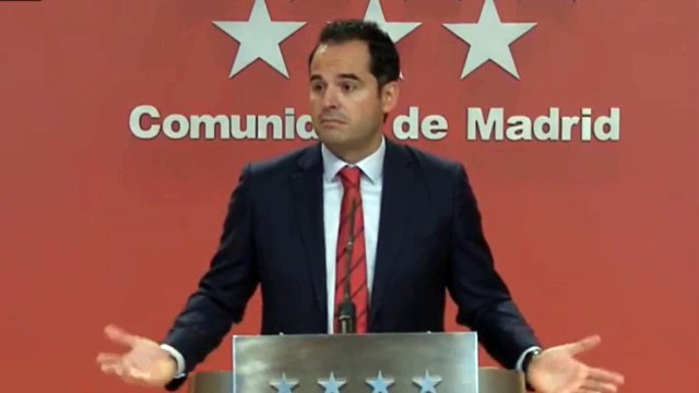 Aguado insiste: Barajas ha sido y es un coladero