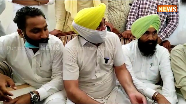 ਇੱਕ ਪਾਸੇ ਬੈਂਸ ਤੇ ਸਿੱਧੂ ਦਾ ਚੱਲ ਰਿਹਾ ਜਬਰਦਸਤ ਪ੍ਰਦਰਸ਼ਨ, ਦੂਜੇ ਪਾਸੇ ਭਗਵੰਤ ਮਾਨ ਗੱਡ ਗਿਆ ਝੰਡੇ