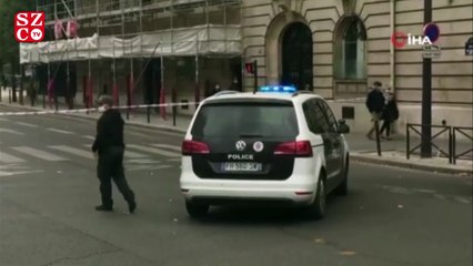 Eyfel Kulesi'nde bomba paniği