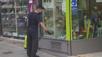 Madrid estudia nuevas restricciones y pide la ayuda del Ejército