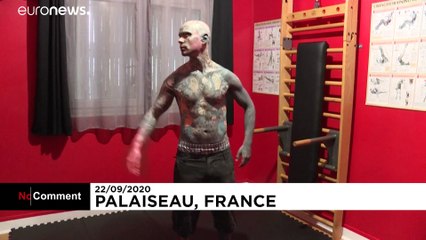 A legteletetováltabb francia egy iskolában tanár