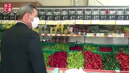 Esnaf, denetime gelen valinin ateşini ölçerek dükkana aldı