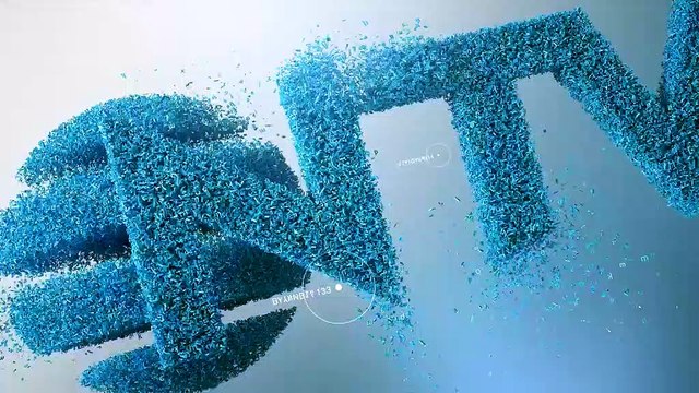 Sağlık çalışanlarının koruyucu kıyafet içinde zorlu mücadelesi