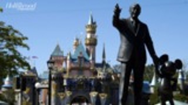 Disney Parks Chief Wants Clearance to Reopen From Governor | THR News