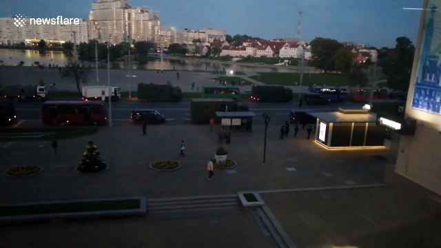 Angle shows protesters being detained amid Lukashenko's secret inauguration in Belarus