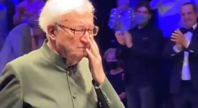 Yıldırım Mayruk veda etti