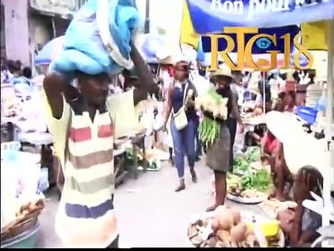 Haïti.- Vizit Radio Télé Ginen nan mache Salomon pou gade pri pwodwi premye nesesite yo.