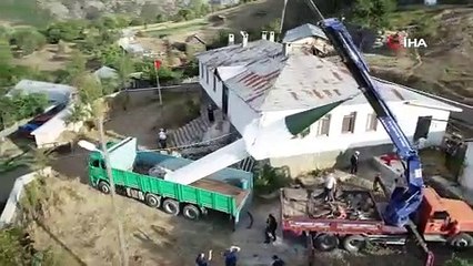 Caminin minaresi 500 kilometre mesafeden taşındı