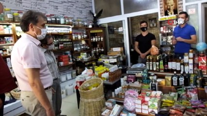 Daire müdürleri maske ve mesafe denetimi yaptı
