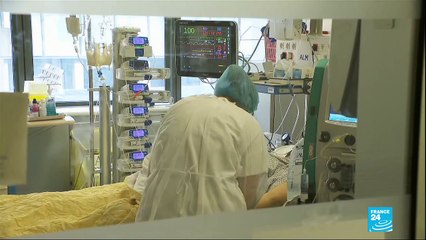 Coronavirus pandemic: Growing concern about French hospital capacity to handle new wave