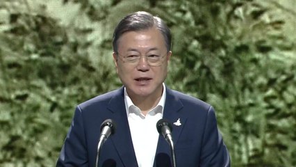 문 대통령, 온라인 공연장에서 디지털뉴딜 콘텐츠 전략 점검 / YTN