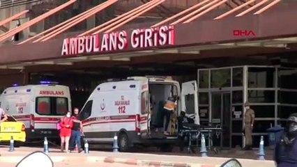 Suriye sınırında askeri araç devrildi; yaralılar var!