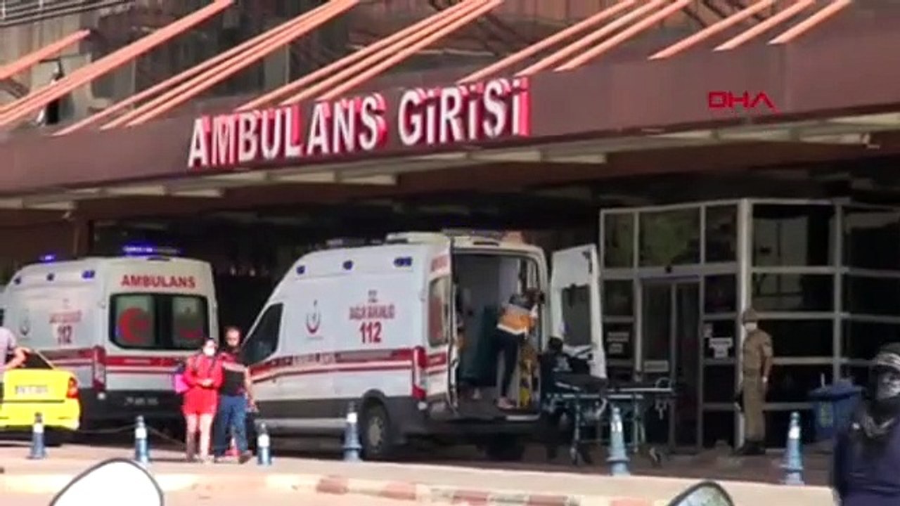 Suriye sınırında askeri araç devrildi; yaralılar var!