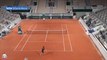 Nadal tape ses premières balles sous le toit du central - Tennis - Roland-Garros