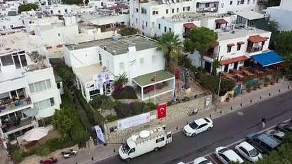 Zeki Müren vefatının 24. yılında Bodrum'daki sanat müzesinde anıldı - MUĞLA