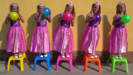 Rapunzel FOI CLONADO - Aprendendo cores com bolas, Five little babies jumping on the bed song color