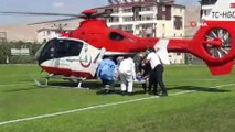 Korona hastası yaşlı adam ambulans helikopter ile hastaneye kaldırıldı