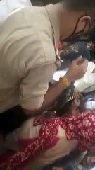 सूचना पर पहुंची कांधला पुलिस के साथ अभद्र व्यवहार, वीडियो वायरल