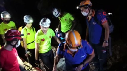 Kestane toplamak için dağa çıktı, dereye düştü