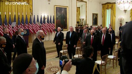 Mossa di Trump per restare presidente: "Stop a sigari e rum da Cuba"