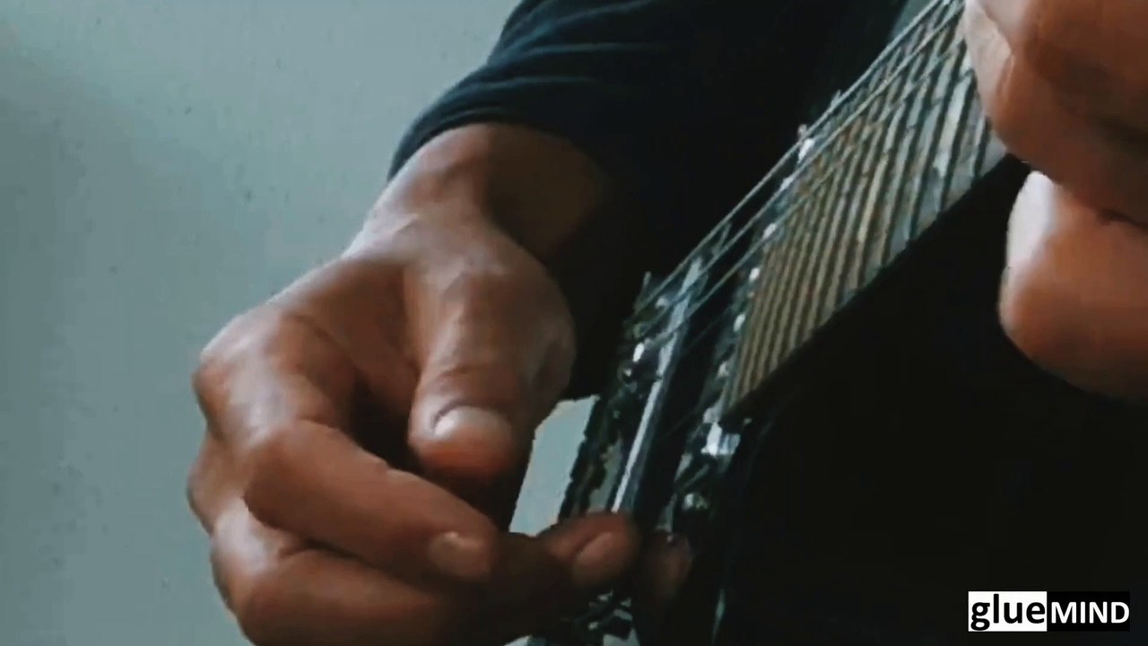 Johnny and Mary (Robert Palmer -Gluemind