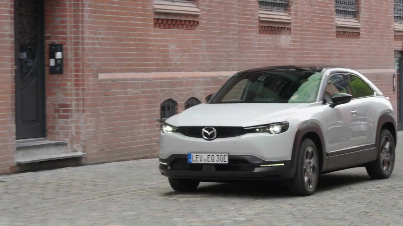 Der Mazda MX-30 - Elektrotechnologien und Fahrdynamik - Auf einen Blick