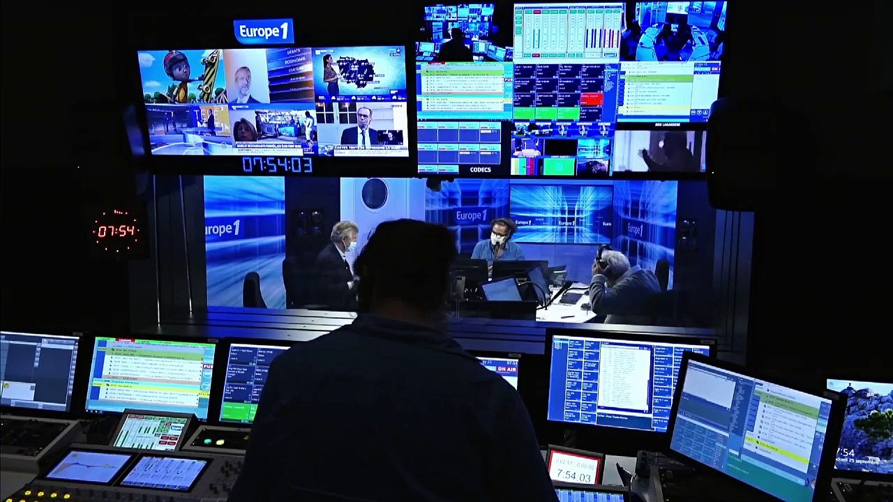 Emmanuel Mabrouk à Gabriel Attal : "Demande ta carte de fidélité, cinq interviews chez Sonia Mabrouk c'est une émission offerte" (Canteloup)