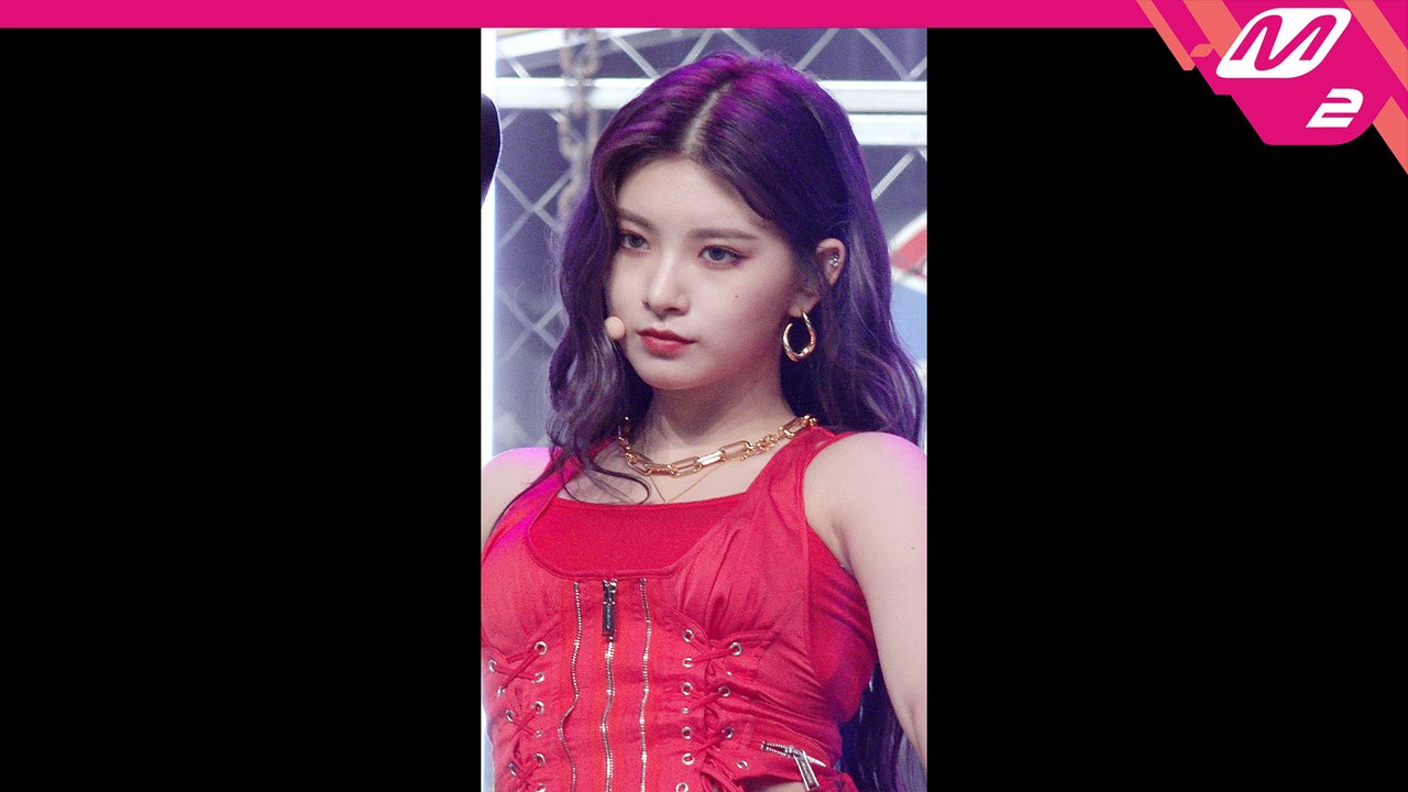에버글로우 이런 직캠 LA DI DA_200924