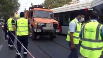 Laleli’de tramvay ile tur otobüsü çarpıştı