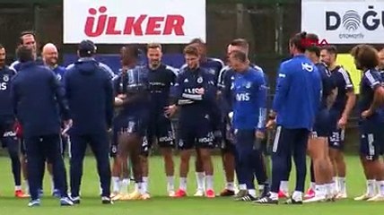 Fenerbahçe, Galatasaray derbisi hazırlıklarını sürdürdü