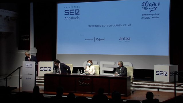 Carmen Calvo participa en encuentro informativo