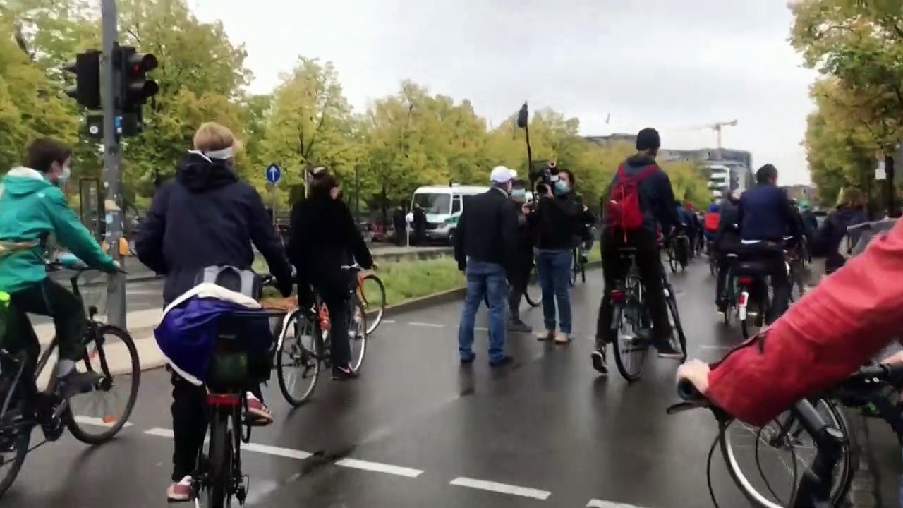 Fridays for Future: Fahrrad-Demo in Berlin
