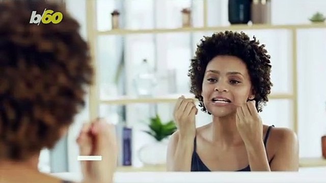 Floss vs. Floss Picks: The One Dentists Recommend!