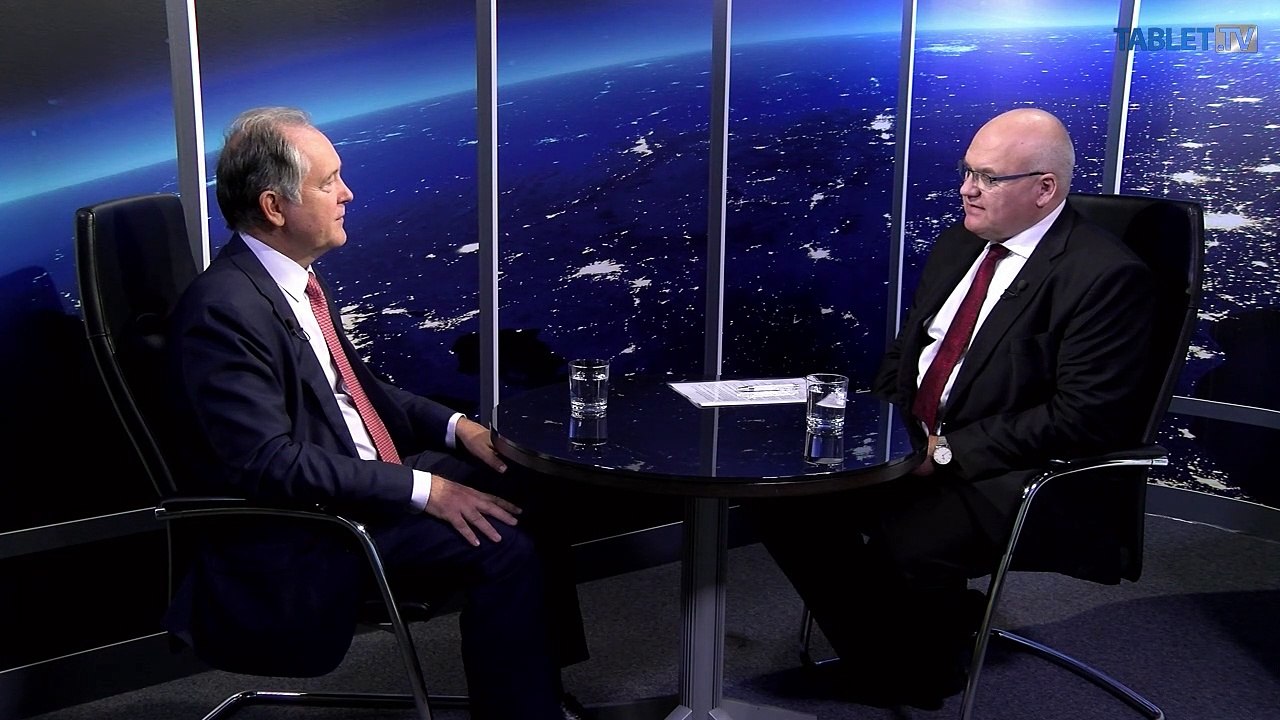 BUŽEK: Z „čiernej diery“ Európy sme sa stali premiantom tohto regiónu