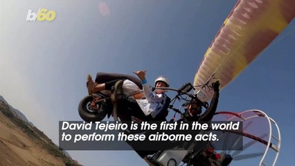Spanish Paraglider First to Combine Two Extreme Airborne Sports