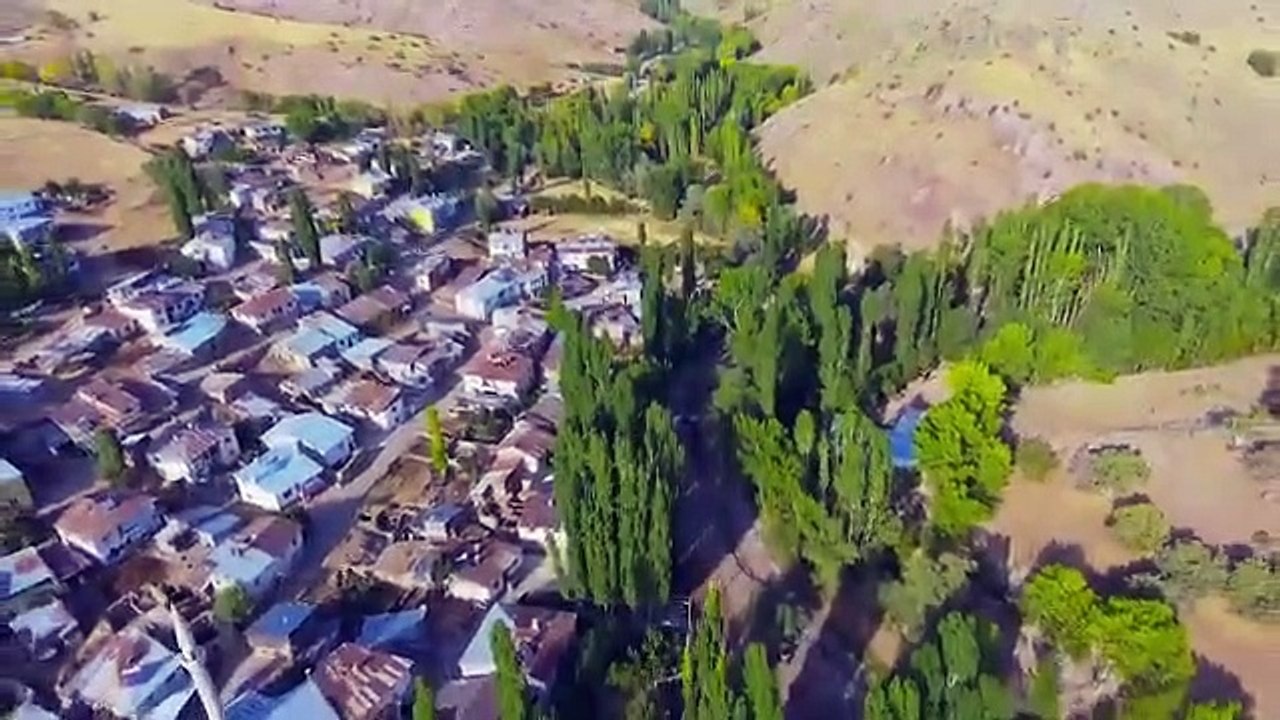 İbrahim Kalın, Neşet Ertaş için çalıp, söyledi: 'Sen Benimsin Ben Seninim'