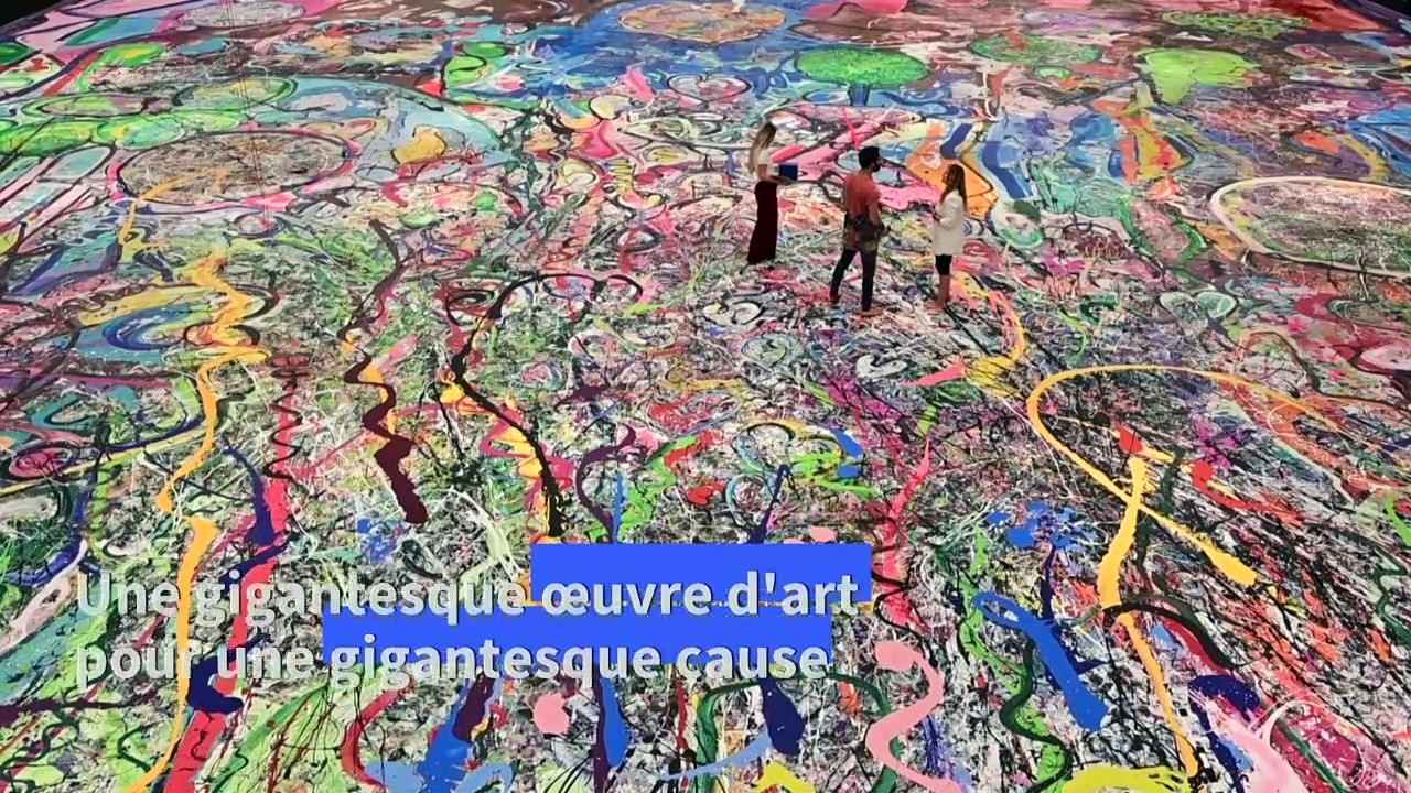 Dubaï: inspiré par "l'humanité", il réalise la plus grande peinture du monde