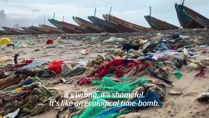 Senegalese town fights losing battle against trash